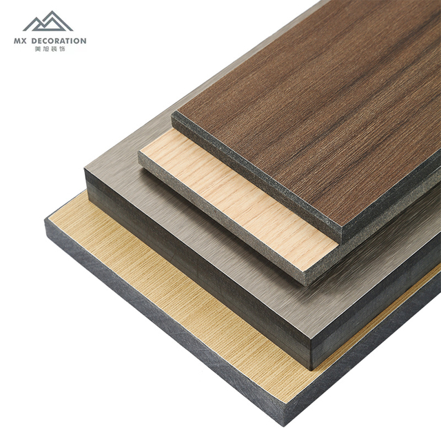 Tablero laminado compacto